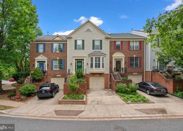 Property at 10030 Vanderbilt Cir, Rockville, MD 20850, 3 beds, 3.5 baths