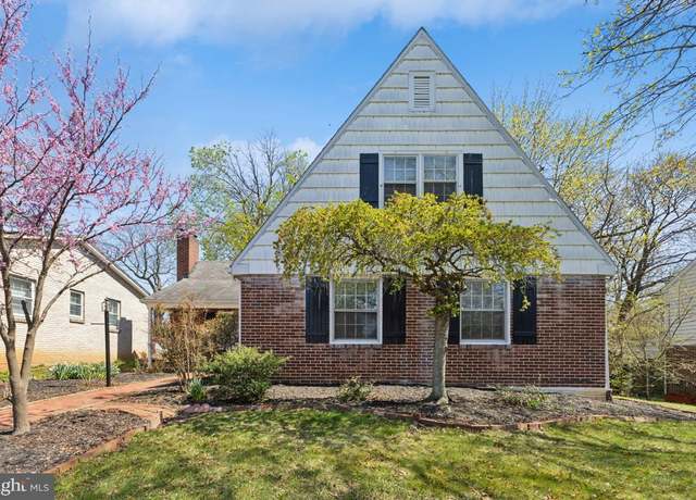 Property at 1430 Hamilton Blvd, Hagerstown, MD 21742, 4 beds, 2 baths