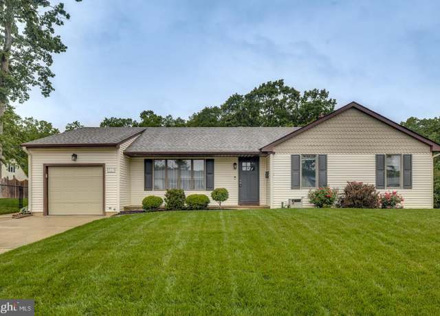 Property at 323 Harrison Ave, West Berlin, NJ 08091, 3 beds, 1.5 baths