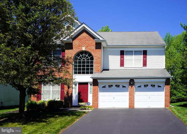 Property at 14 Devonshire Dr, Princeton, NJ 08540, 4 beds, 2.5 baths