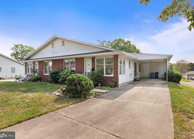 Property at 43-B Sycamore Rd, Manahawkin, NJ 08050, 2 beds, 1 bath