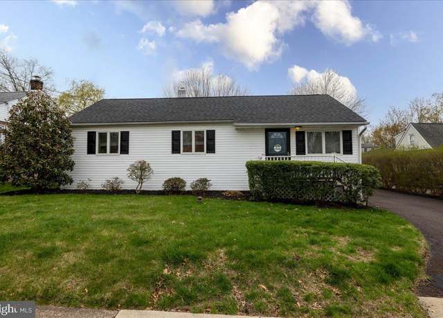 Property at 414 Acorn Ave, Telford, PA 18969, 3 beds, 1.5 baths