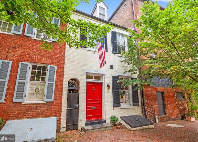 Property at 103 Prince St, Alexandria, VA 22314, 2 beds, 2.5 baths