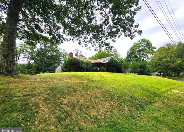 Property at 806 Valley View Dr, Lavale, MD 21502, 5 beds, 2.5 baths