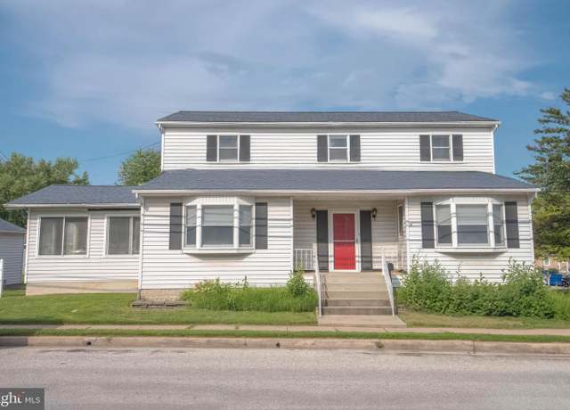 Property at 600 Maryland Ave, Baltimore, MD 21221, 4 beds, 3 baths