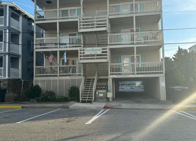 Property at 13 75th St Unit 1W, Ocean City, MD 21842, 3 beds, 2 baths