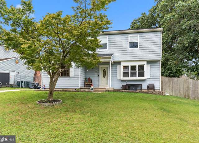 Property at 60 Fox Chase Dr, Blackwood, NJ 08012, 3 beds, 1.5 baths