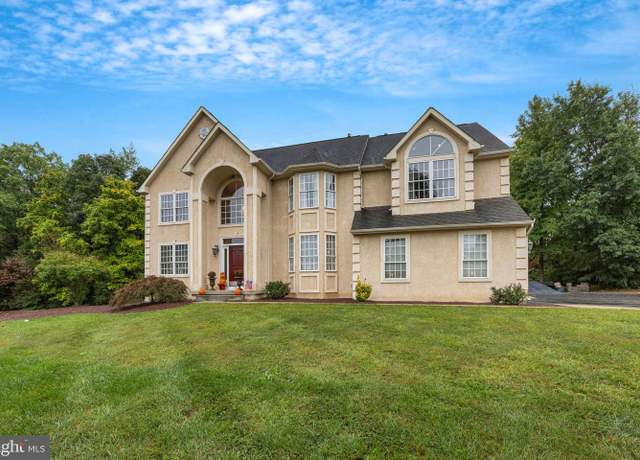 Property at 112 Pancoast Pl, Mullica Hill, NJ 08062, 4 beds, 3.5 baths