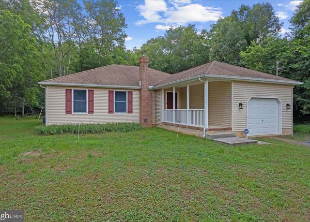 Property at 2455 Grant Ave, Williamstown, NJ 08094, 3 beds, 2 baths