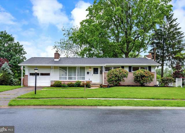 Property at 4501 Oxford Rd, Harrisburg, PA 17109, 4 beds, 3 baths