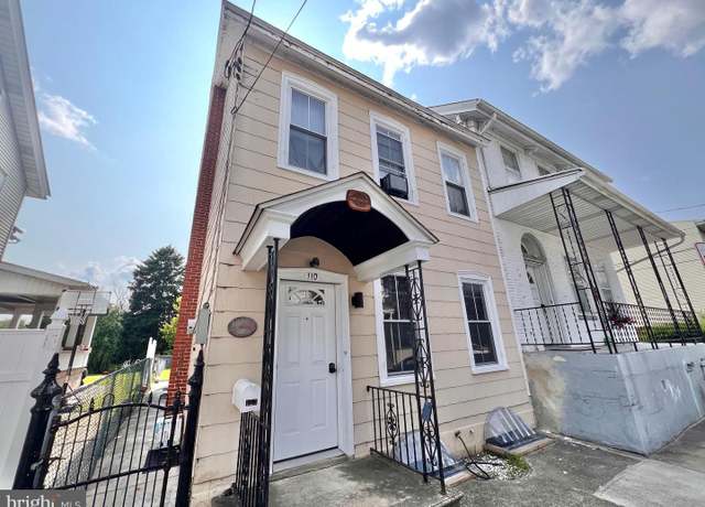 Property at 110 Front St, Catasauqua, PA 18032, 3 beds, 1.5 baths