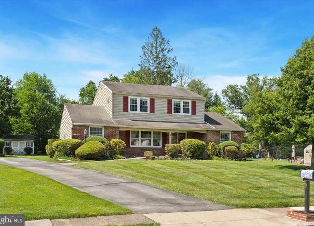 Property at 29 Buckwalter Rd, Norristown, PA 19403, 4 beds, 1.5 baths