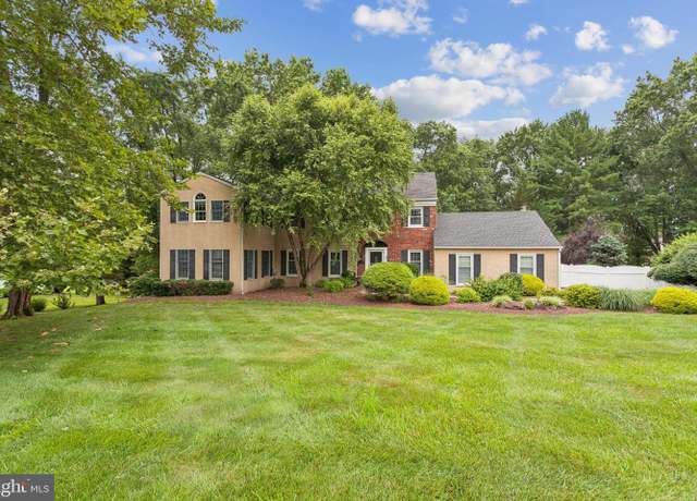 Property at 762 Paddock Pl, North Wales, PA 19454, 6 beds, 5 baths
