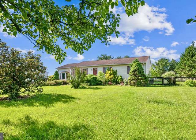 Property at 6621 Schoolhouse Rd, Bealeton, VA 22712, 4 beds, 3 baths