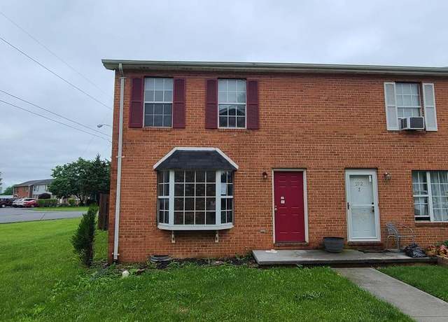 Property at 214 Nottoway Dr, Stephens City, VA 22655, 3 beds, 1.5 baths