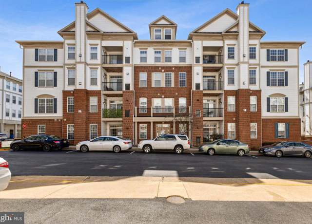 Property at 11623 Cavalier Landing Ct #305, Fairfax, VA 22030, 2 beds, 2 baths