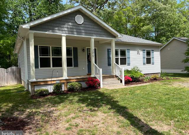 Property at 100 Fort King Dr, Colonial Beach, VA 22443, 3 beds, 2 baths