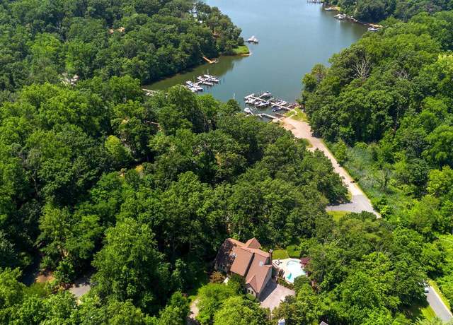 Property at 1200 Marinaview Dr, Arnold, MD 21012, 6 beds, 5 baths