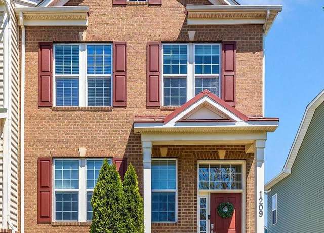 Property at 1209 Shenandoah Sq N, Brunswick, MD 21716, 4 beds, 3.5 baths