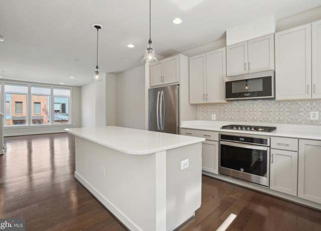 Property at 8044 Red Hook St, Rockville, MD 20855, 3 beds, 3.5 baths