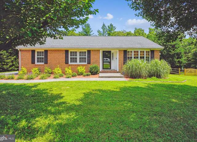 Property at 24611 Ridge Rd, Damascus, MD 20872, 3 beds, 3 baths