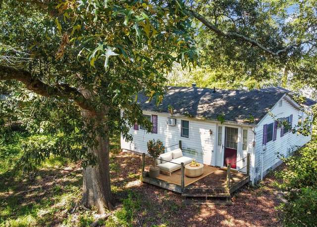 Property at 127 Char Nor Manor Blvd, Chestertown, MD 21620, 2 beds, 1 bath