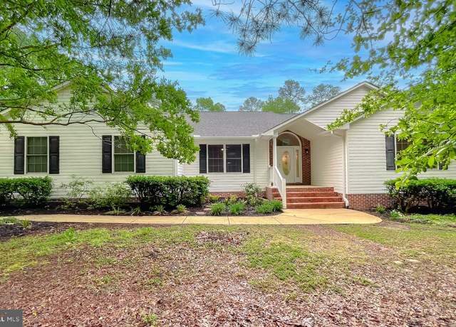 Property at 20640 Laurel Ct, Leonardtown, MD 20650, 4 beds, 3.5 baths