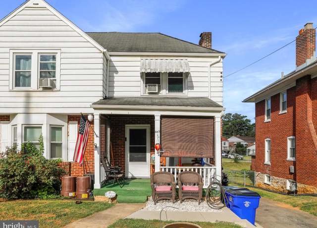 Property at 843 Frederick St, Hagerstown, MD 21740, 3 beds, 1 bath