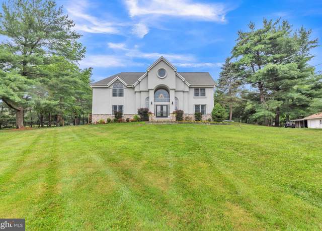 Property at 651 Walton Ave, Mount Laurel, NJ 08054, 5 beds, 3 baths