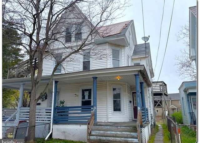 Property at 207 S 4th St, Millville, NJ 08332, 4 beds
