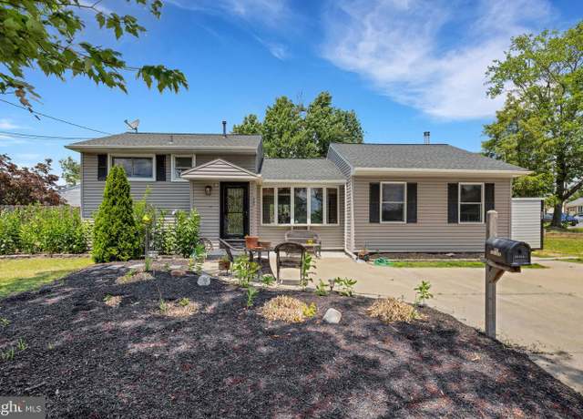 Property at 487 College Blvd, Wenonah, NJ 08090, 3 beds, 2 baths