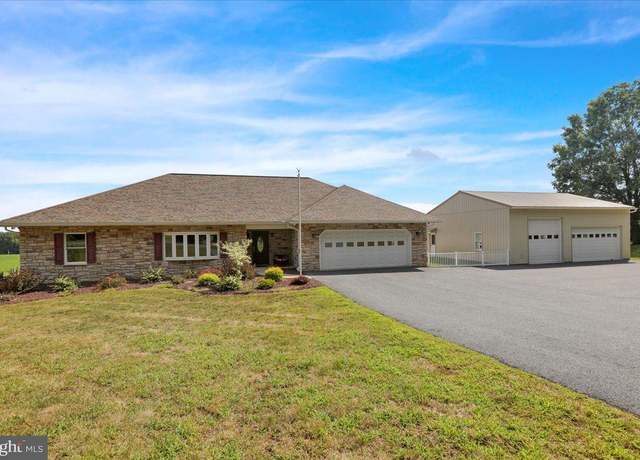 Property at 599 Stone Hill Rd, Shoemakersville, PA 19555, 4 beds, 3.5 baths