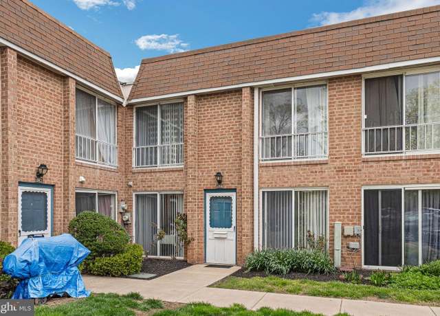 Property at 510 Germantown Ct, Warminster, PA 18974, 2 beds, 1.5 baths