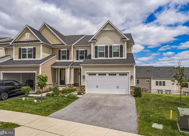 Property at 718 Quarry Point Rd, Malvern, PA 19355, 4 beds, 3.5 baths