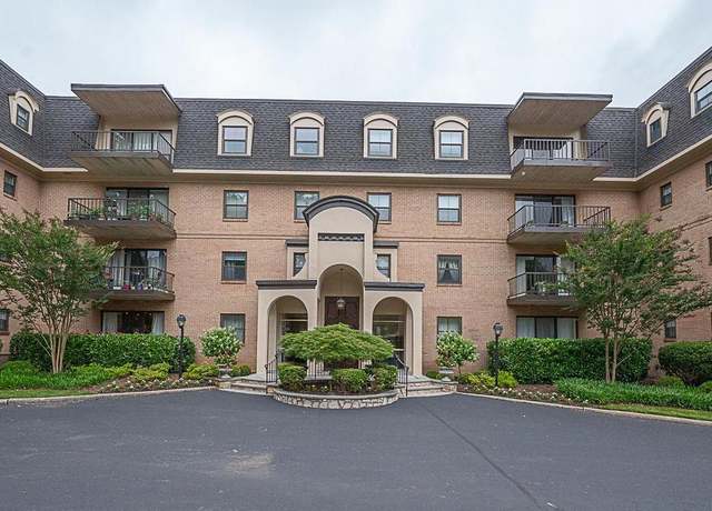 Property at 601 Montgomery Ave #303, Bryn Mawr, PA 19010, 2 beds, 2 baths