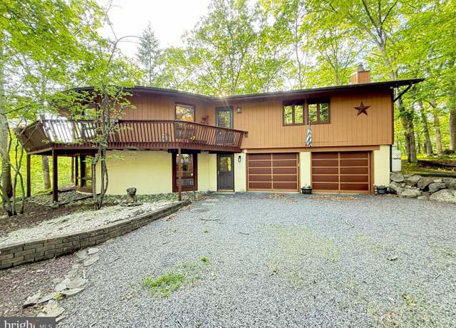 Property at 6194 Decker Rd, Bushkill, PA 18324, 3 beds, 2.5 baths