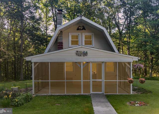 Property at 34 N Grantham Rd, Dillsburg, PA 17019, 3 beds, 1.5 baths