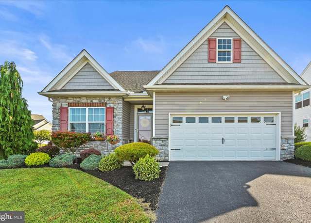 Property at 80 Evan Dr, York, PA 17404, 3 beds, 3 baths