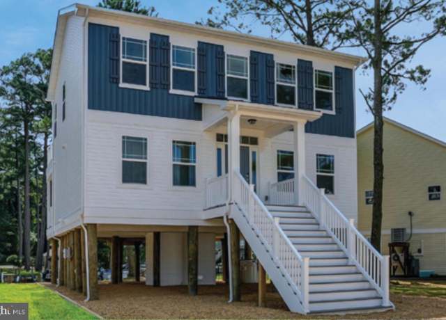 Property at 3221 Salty Way, Greenbackville, VA 23356, 4 beds, 3 baths
