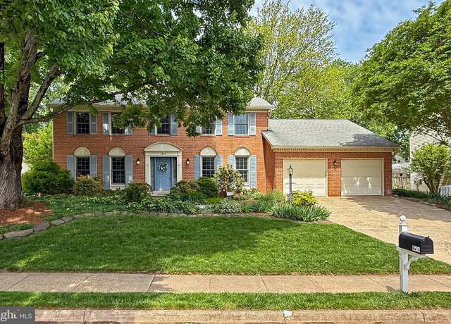Property at 4614 Demby Dr, Fairfax, VA 22032, 4 beds, 2.5 baths