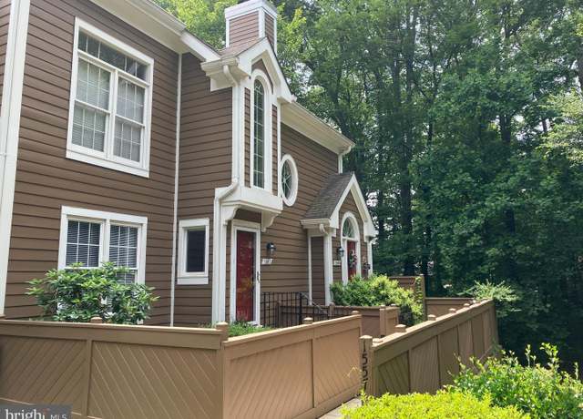 Property at 1557 Church Hill Pl, Reston, VA 20194, 2 beds, 2 baths