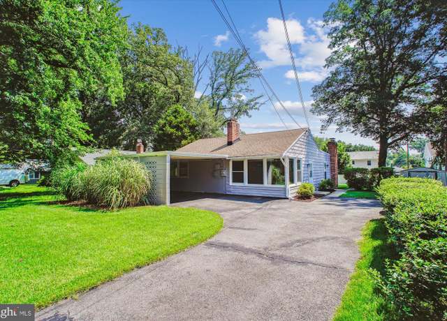 Property at 3135 Manor Rd, Falls Church, VA 22042, 3 beds, 2 baths
