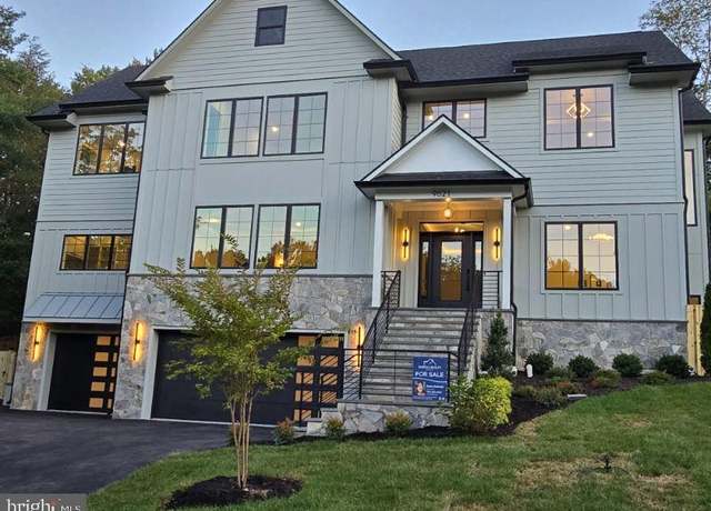 Property at 9621 Locust Hill Dr, Great Falls, VA 22066, 6 beds, 7 baths