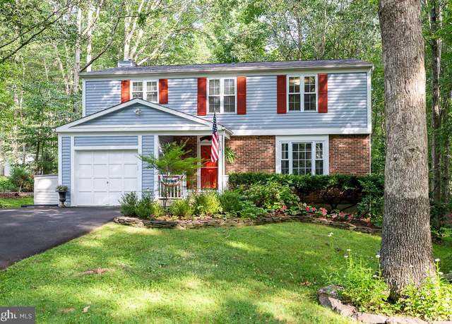 Property at 13805 Cynthia Ct, Manassas, VA 20112, 4 beds, 2.5 baths