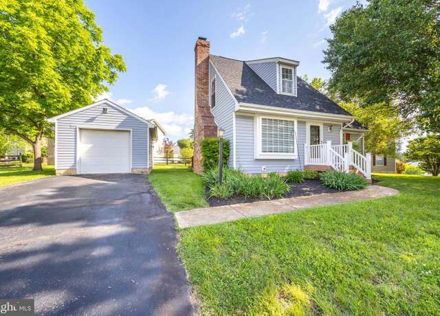 Property at 113 Sun Briar Ct, New Market, VA 22844, 3 beds, 2 baths