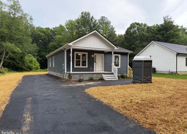 Property at 1358 W College Rd, Dover, DE 19904, 3 beds, 2 baths