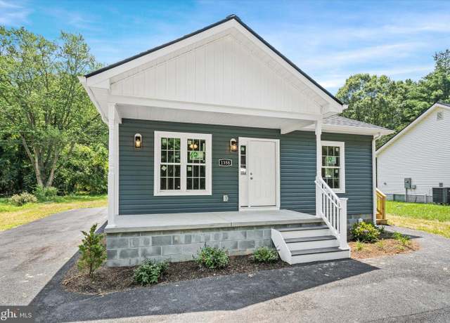 Property at 1358 W College Rd, Dover, DE 19904, 3 beds, 2 baths