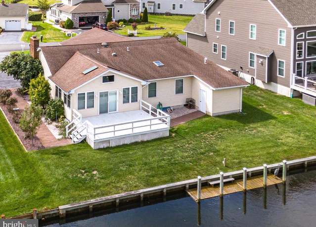 Property at 37753 Salty Way E, Selbyville, DE 19975, 4 beds, 3 baths