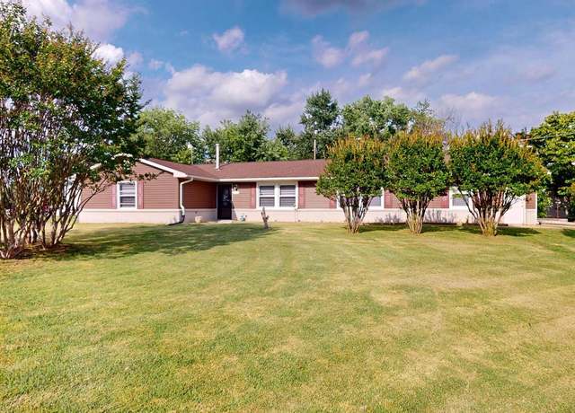 Property at 200 Garner Ave, Waldorf, MD 20602, 4 beds, 3 baths