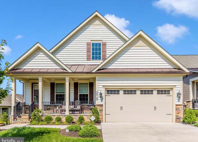 Property at 3218 Thornapple Dr, Frederick, MD 21704, 2 beds, 3 baths